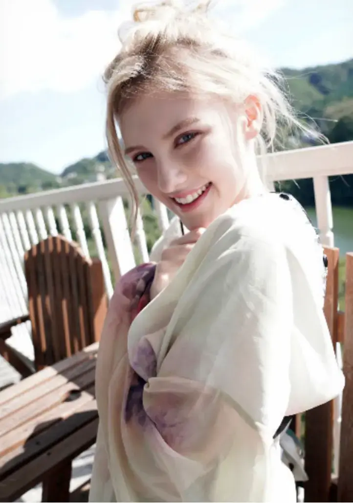 《Melody Marks》北欧妖精少女忠诚未删减版全集观看-《Melody Marks》欧美艺人高清合集在线播放-1080P资源4K下载夸克网盘