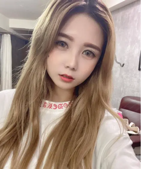 孟若羽的vlog《爱豆MV-孟若羽》免费在线观看-1080P高清画质播放-完整版孟若羽的vlog无删减