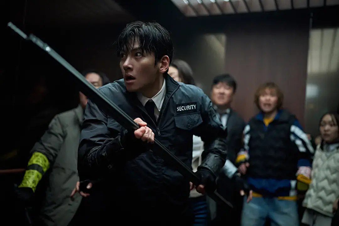 《群体》无删减版1080P高清在线播放-2026韩国电影《群体》全集完整版-恐怖片全智贤具教焕主演