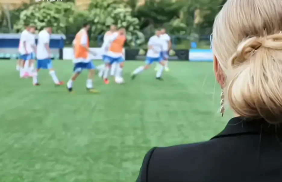 法国电影《Footballers Moms》免费在线观看完整版 - 足球队的女老板们高清1080P无广告播放 - Footballers Moms全集资源分享