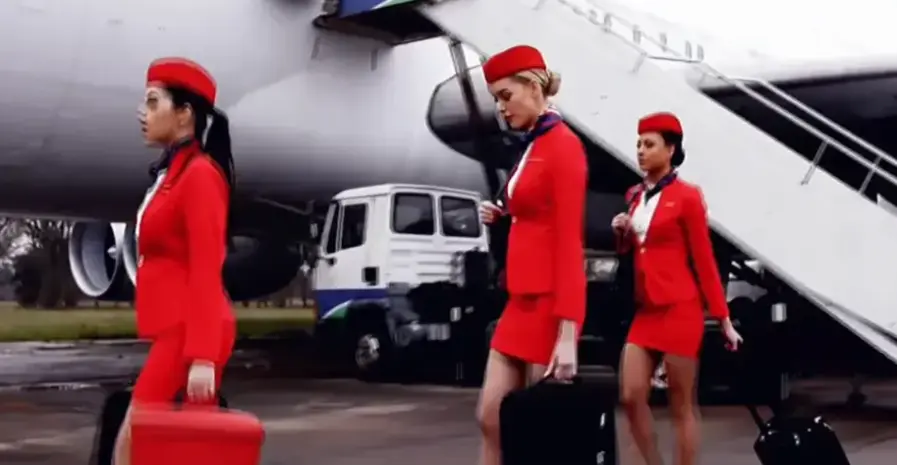 法国空姐2018-法国空姐电影高清中字完整版-机舱是封闭的但免费在线观看全集-法版满天星720P资源