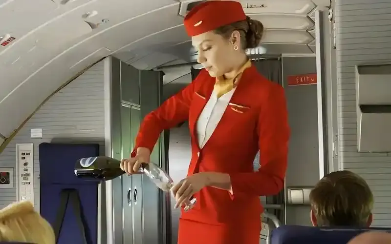 法国航空3未删减版高清免费观看-《法国航空3》电影1080P完整版在线播放-全网同步无广告资源