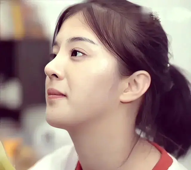 《兄妹蕉谈》全集免费观看-林予曦校园生活成长记高清无删减-兄妹蕉谈4K超清修复极速下载-完整版在线播放