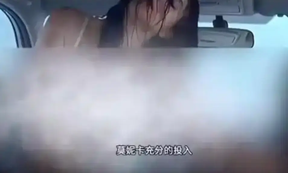 电影《爱我几何》未删减版在线观看-《爱我几何》1080P高清中字完整版-爱情片《爱我几何》免费播放与夸克网盘下载