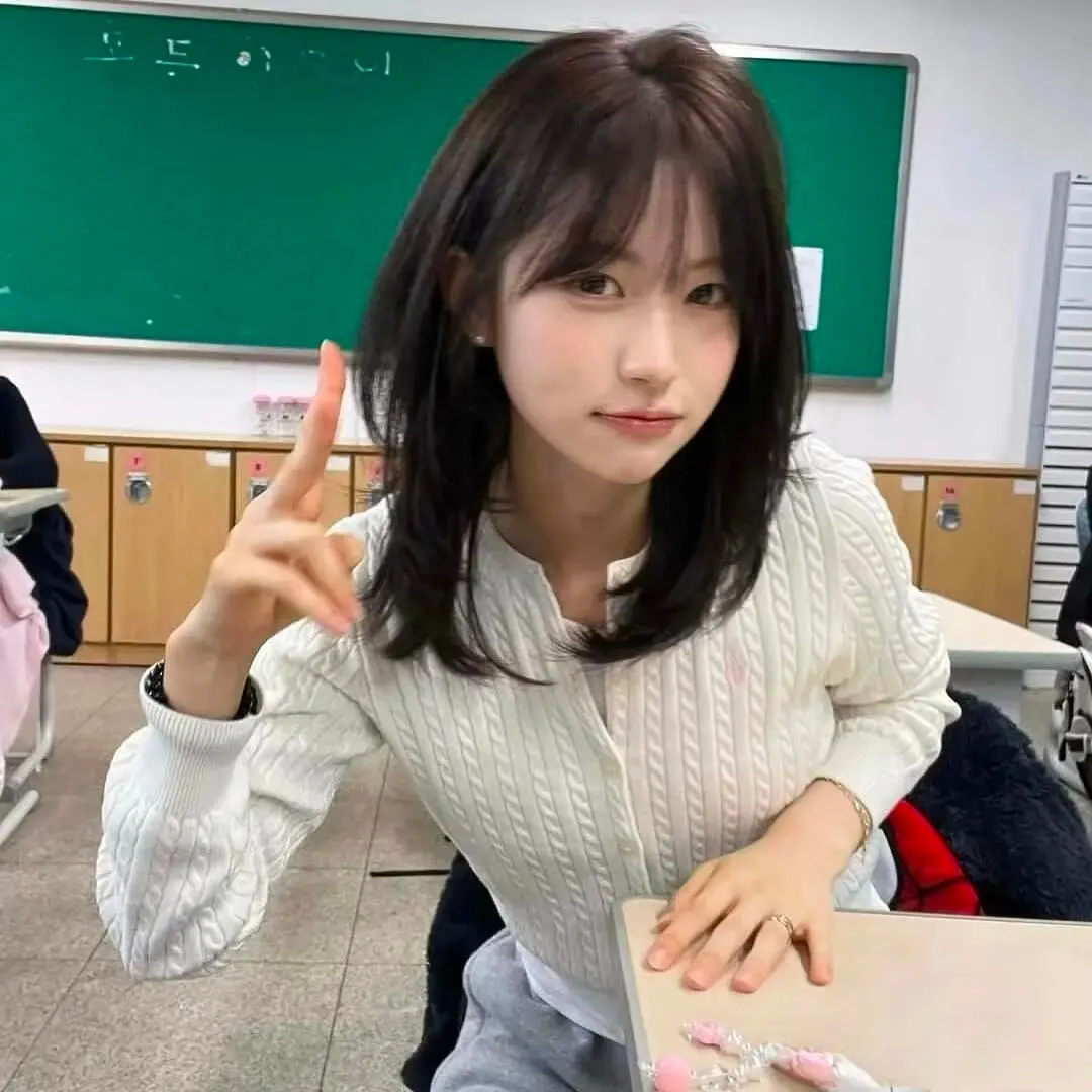 《无人车站》相关资源图片